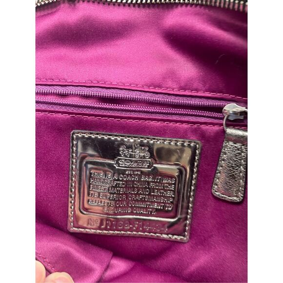 Coach Poppy Glam Tote Style 15443 Black Signature Shimmer with Magenta Lining - Picture 3 of 11